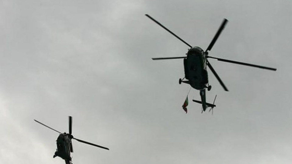 Два вертолета Кугър ще бъдат дооборудвани за гасене на горски пожари | StandartNews.com
