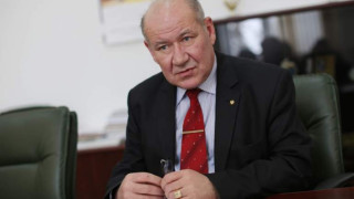 20 на сто от студентите пропадат след първи курс