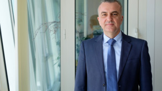 ОТ ДИСКУСИЯТА НА "СТАНДАРТ": Липса на кадри бави 50 млн. инвестиция