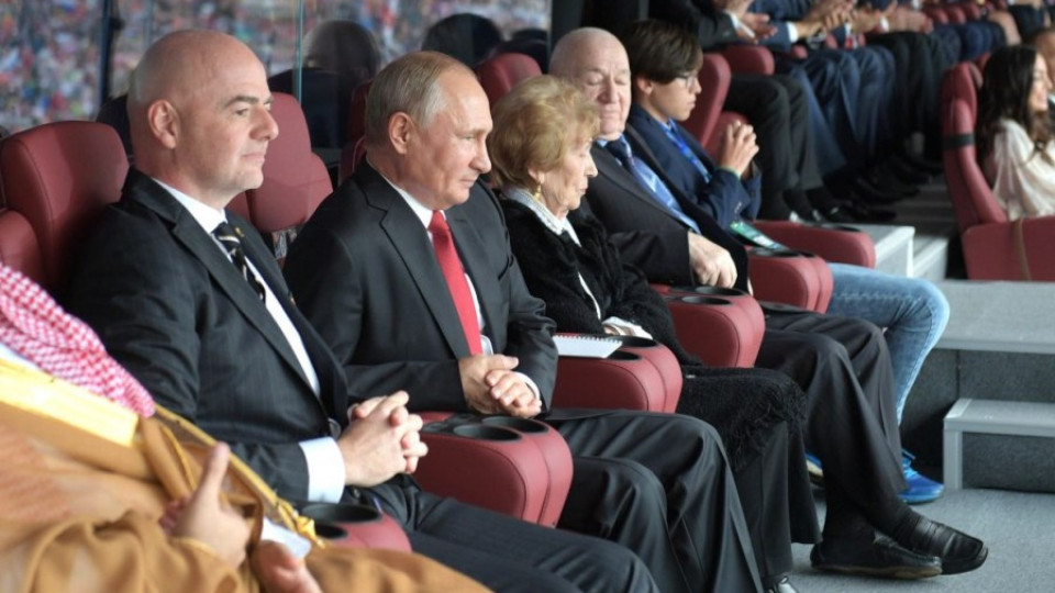 Топ политици и шоумени ще седят до Путин на финала за Световното по футбол | StandartNews.com