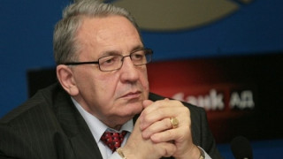 Тръмп иска Европа да купува повече US оръжие