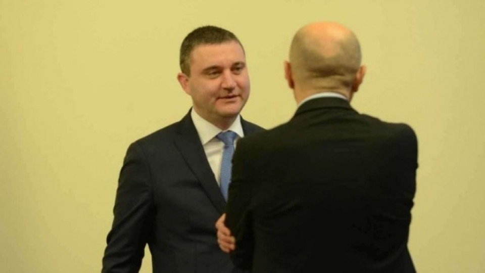 Владислав Горанов подава документите за Европейския банков съюз | StandartNews.com
