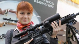 САЩ с ново обвинение към шпионката Мария