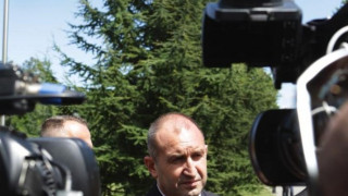 Румен Радев атакува правителството, ГЕРБ го нарекоха „Господин Лъжа“