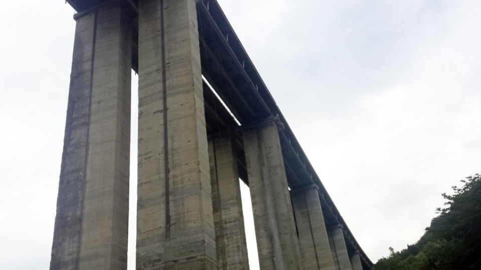 АПИ: Напредва ремонтът виадукт Коренишки дол на магистрала Хемус | StandartNews.com