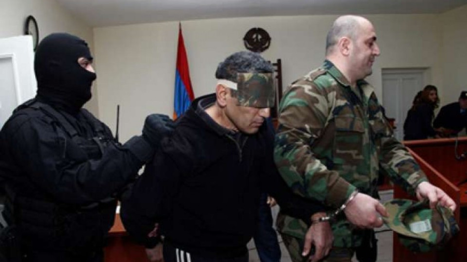 Искат свобода за пленени в Нагорни Карабах азери | StandartNews.com