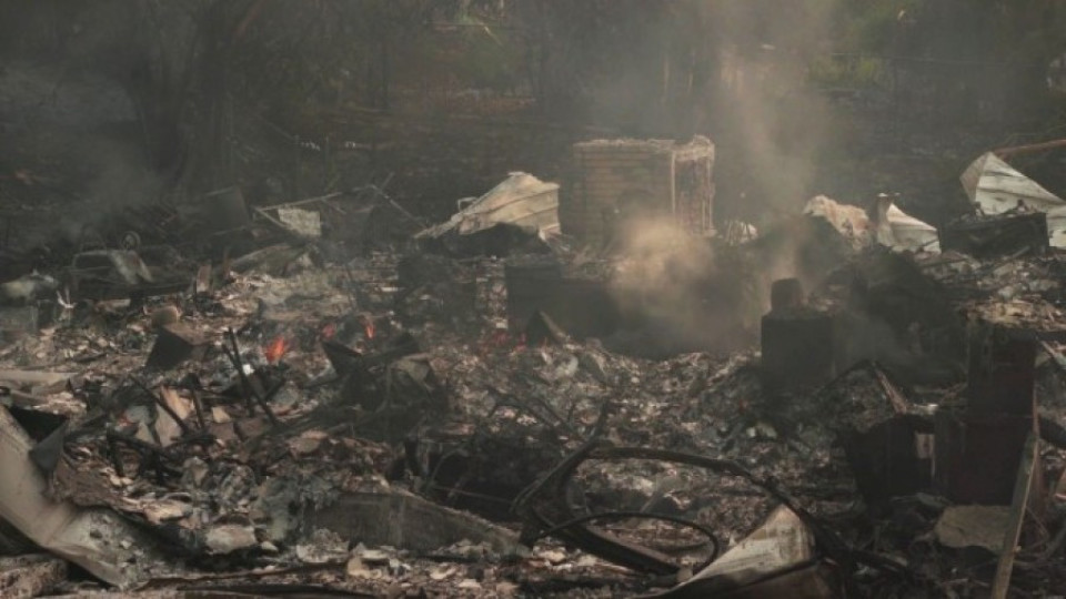 Най-малко 500 сгради погълнал горският пожар в Калифорния | StandartNews.com