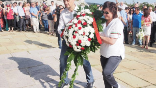 Зам.-председателят на БСП: Джендър идеологията е далеч от нас