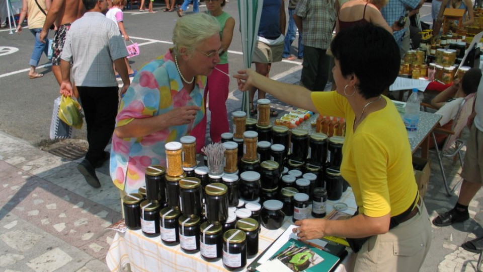 Откриват фестивал на мановия мед | StandartNews.com