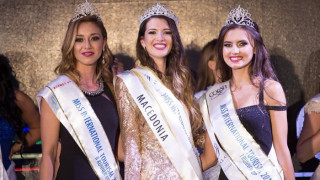 Миски и световни топ-модели на Grande Glamour Show Marina Dinevi