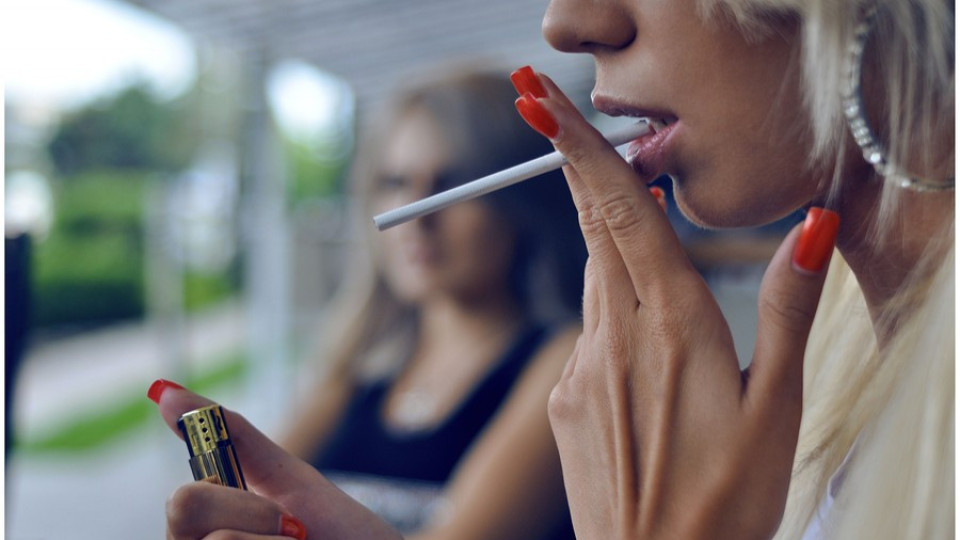Предлагат да се забрани пушенето в пристройките на заведения | StandartNews.com