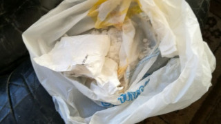 Полицаи намериха 10 кг наркотици в жилище в София