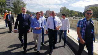 Борисов провери ремонта на бул. Васил Левски във Варна
