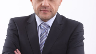 Томислав Дончев за "Стандарт": Съвременният номад трябва да има дом