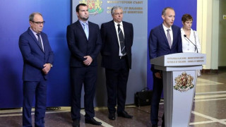 Премиерът настоя за решаване на проблема на синоптиците до 10 дни
