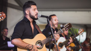 Gipsy Kings пеят за гости на Fibank
