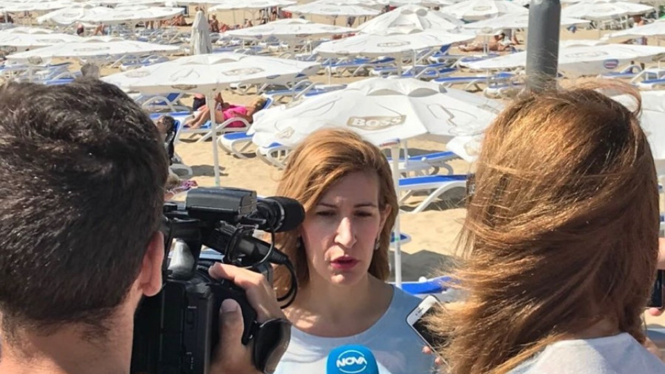 Ангелкова намери драстични нарушения на плажове по южното Черноморие | StandartNews.com