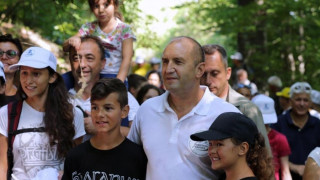 На Шипка почетоха паметта на героите, загинали преди 141 години за свободата