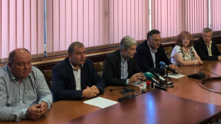 Екоминистърът провери работата на пречиствателната станция в „Златни пясъци“