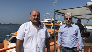 Министерство на околната среда следи ситуацията с кораба край Созопол