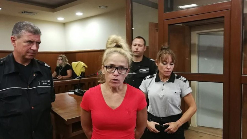 Спецсъдът не даде ход на делото срещу Десислава Иванчева | StandartNews.com