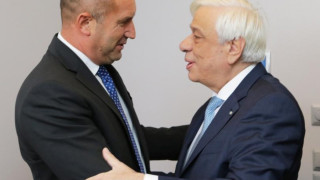 Президентите на България и Гърция се срещнаха в Рига 