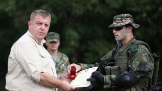 Каракачанов очаква разум по казуса с назначението на Младен Маринов за министър