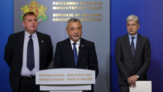 Правителството ще излезе с позиция против санкции на Евросъюза срещу Унгария