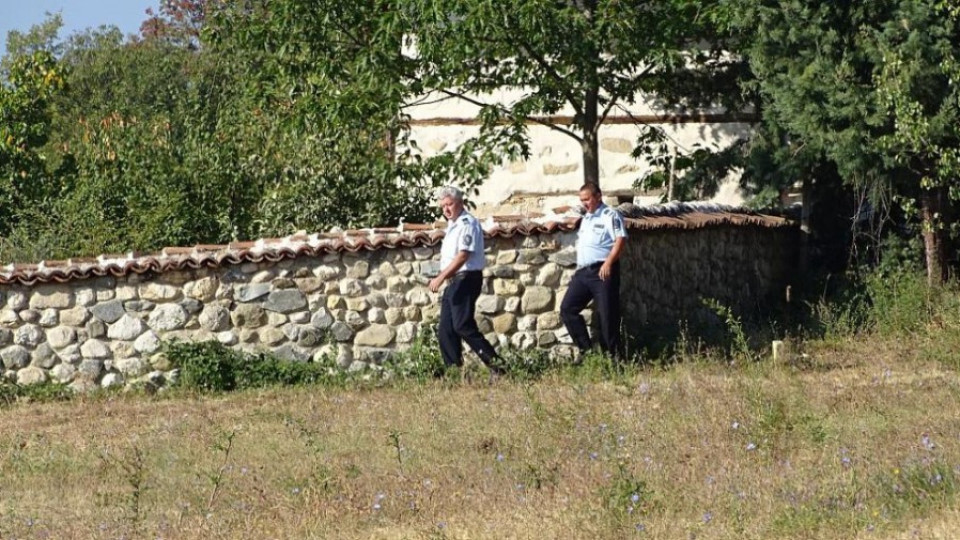 Разкриха подробности за задържаните за опита за обир в Роженския манастир | StandartNews.com