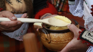 Китайци се включиха във Фестивала на киселото мляко в с. Момчиловци