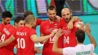 България се бори, но загуби тежко от Канада
