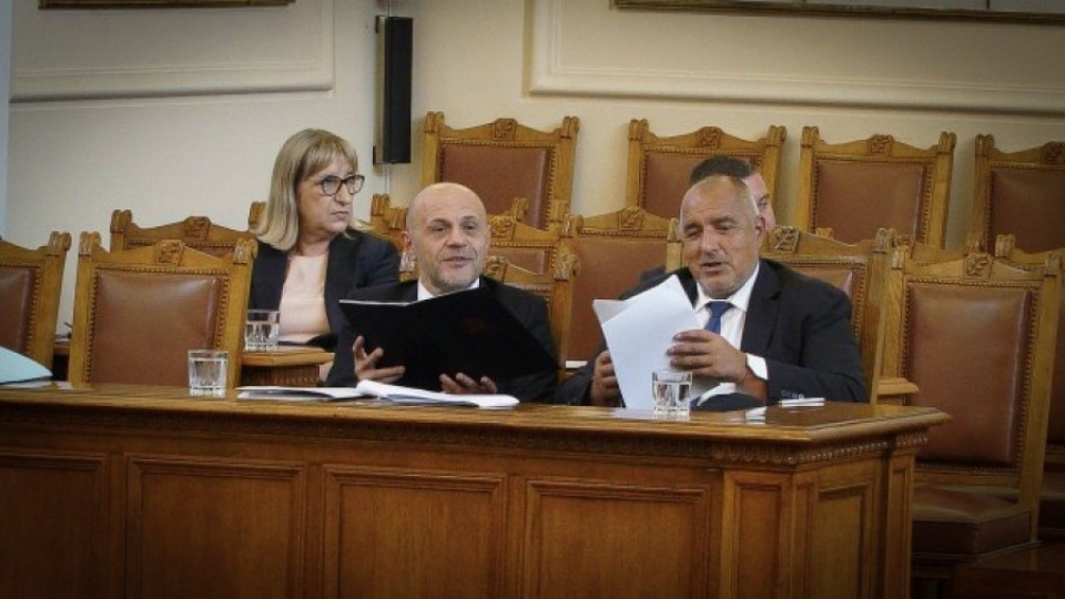 Боряна Димитрова: Ако не стане нещо изключително, няма да има предсрочни избори | StandartNews.com