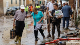 Ураганът Лесли приближава Португалия и Испания