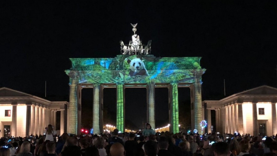 Български артисти се класираха първи на “Фестивал на светлините” в Берлин | StandartNews.com
