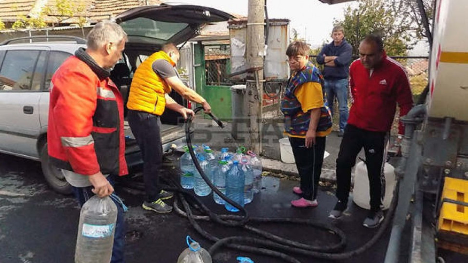 Лом все още е без вода, бедственото положение продължава | StandartNews.com