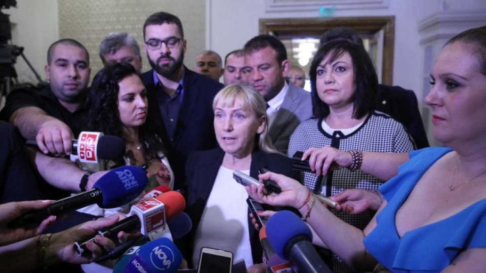 Елена Йончева твърди, че всеки вот на недоверие към ГЕРБ е закъснял | StandartNews.com