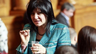 Набиеш жената, лежиш петилетка