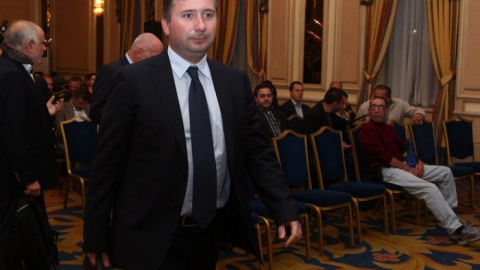 Прокуратурата повдигна на Иво Прокопиев и още двама обвинение за пране на пари | StandartNews.com