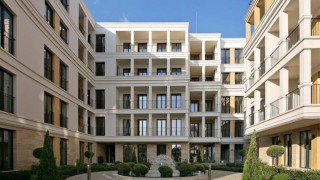 Брокери отчитат успокояване на жилищния пазар