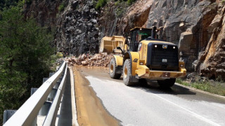140 млн. лв. за свлачища са включени в бюджета на АПИ за 2019 година