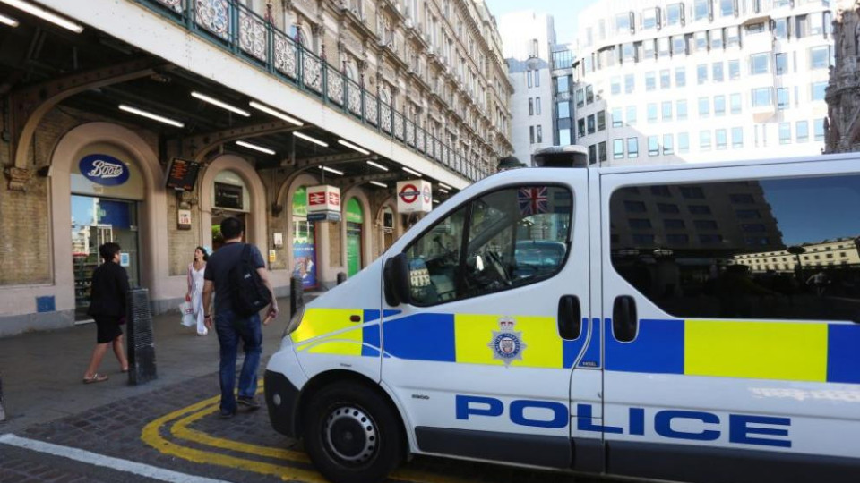 Пиян водач на автобус рани 20 души в Лондон | StandartNews.com