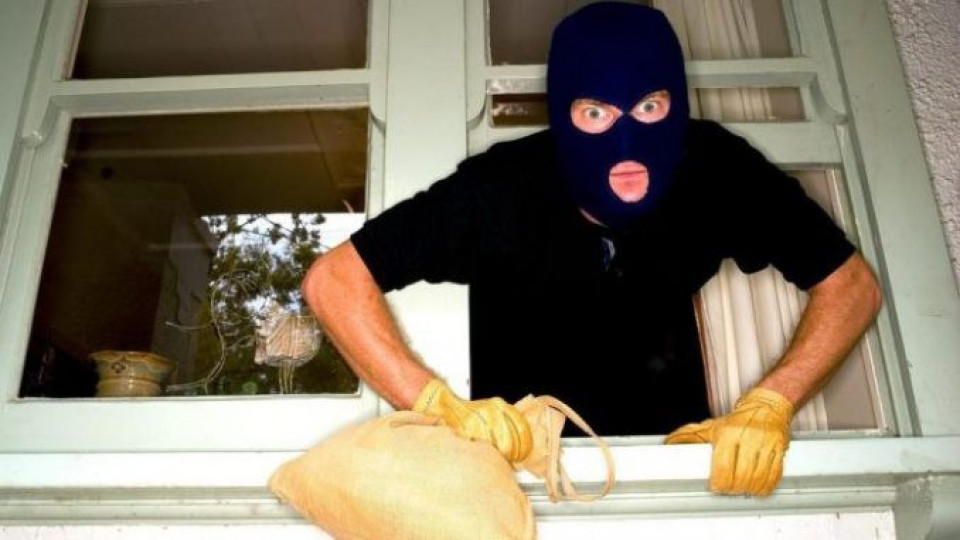 Изпечена банда крадци обира пернишки богаташи | StandartNews.com