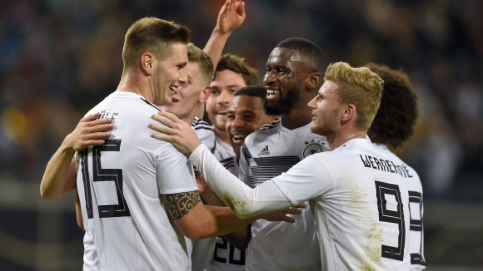 Германия срази Русия с 3:0 | StandartNews.com