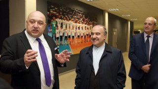 Министър Кралев показа "Арена Армеец" на колегата си от Иран