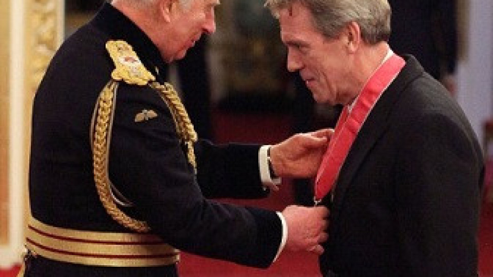 Хю Лори получи Орден от принц Чарлз | StandartNews.com