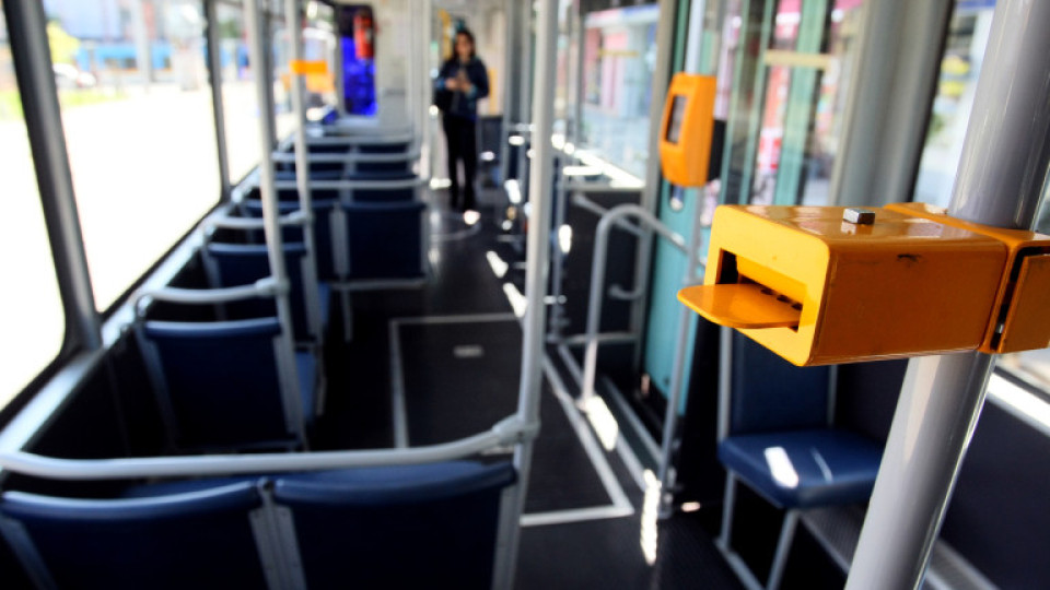 Бой в столичен автобус заради кашлица | StandartNews.com