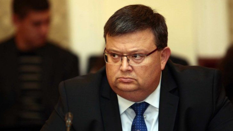 Цацаров е поискал информация от Борисов за Банско | StandartNews.com