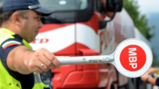 МВР започва проверки на камиони, таксита и автобуси