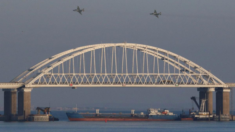 Морският сблъсък на Русия с Украйна удари рублата (Обзор) | StandartNews.com