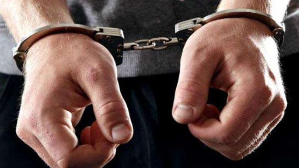 10 ареста за наркотици в Бургас | StandartNews.com